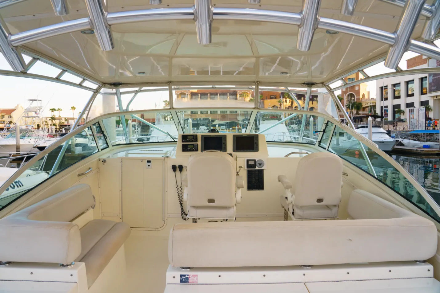A Detailed Review of the 38’ Albemarle