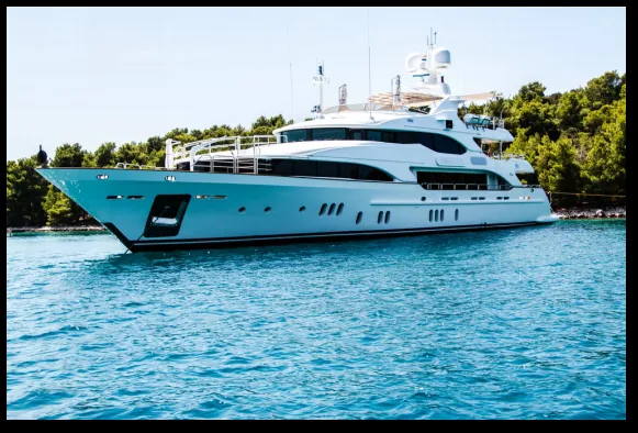 Is Booking a Luxury Yacht in Cabo San Lucas Worth it?